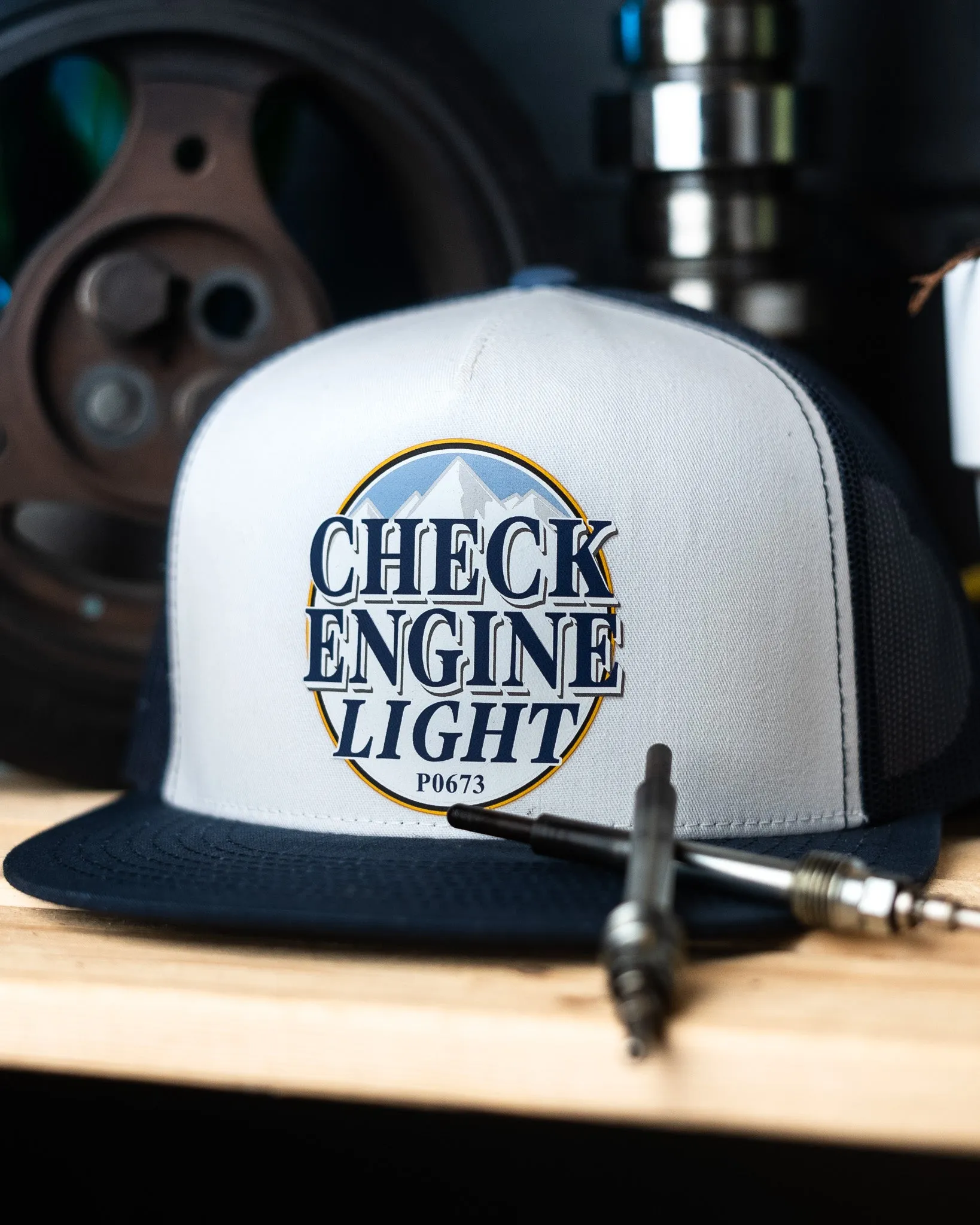 CHECK ENGINE LIGHT : SNAPBACK : WHITE/BLUE